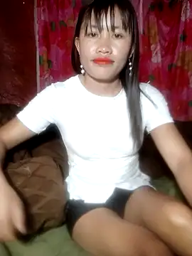 Snapshot of rubi_bae chatting on March 31, 4:13 am rubi bae online show from March 31, 4:13 am