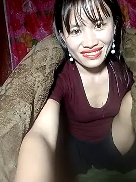 Snapshot of rubi_bae chatting on April 2, 2:58 pm rubi bae online show from April 2, 2:58 pm