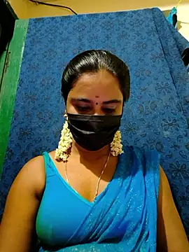 mini-queen online show from October 11, 7:34 pm