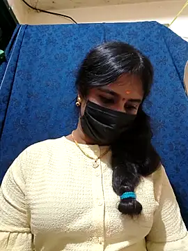 mini-queen online show from December 23, 9:29 am