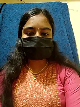 Snapshot of mini-queen chatting on March 19, 6:39 am mini-queen online show from March 19, 6:39 am