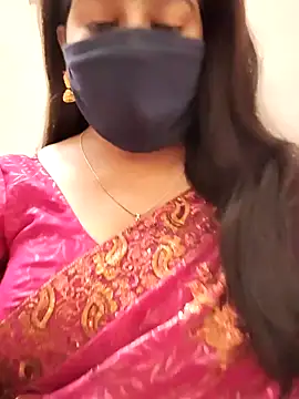 Snapshot of saritha29 chatting on June 15, 9:55 am saritha29 online show from June 15, 9:55 am