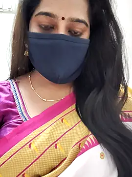 Snapshot of saritha29 chatting on July 6, 4:42 pm saritha29 online show from July 6, 4:42 pm