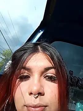 snow belle online show from October 17, 8:22 pm