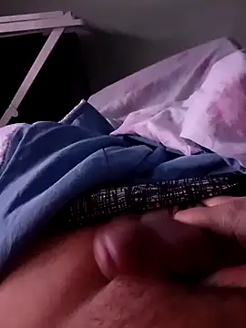 Revilo30 online show from February 20, 1:44 pm