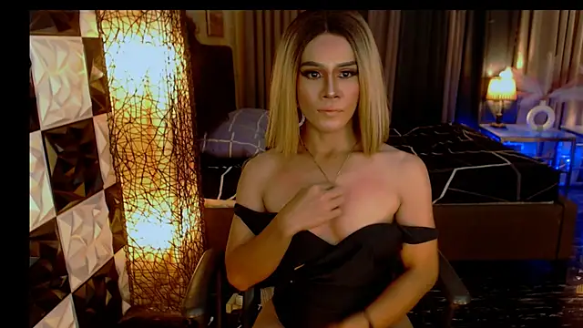 ElegantKellyTS online show from November 8, 7:19 am