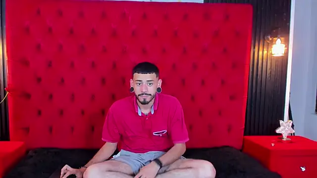 rolo martinez online show from September 11, 1:39 am
