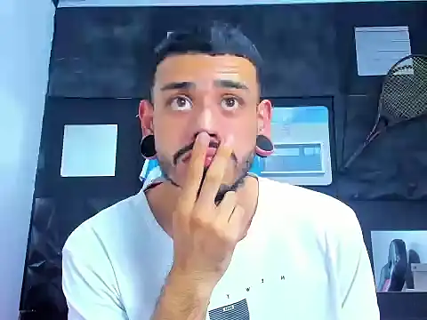 rolo martinez online show from September 14, 12:43 am