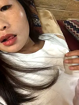 LiLy-0477 online show from October 12, 9:30 am