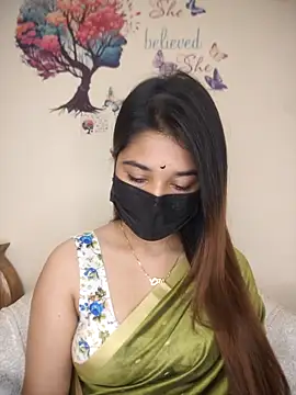 Snapshot of midnightmuse-03 chatting on February 1, 8:40 pm midnightmuse-03 online show from February 1, 8:40 pm