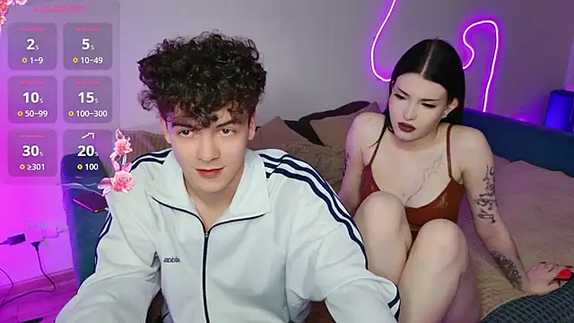 Alice18James online show from November 23, 1:55 pm