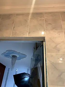 Snapshot of VeronicaSaenzx chatting on November 8, 9:35 pm VeronicaSaenzx online show from November 8, 9:35 pm