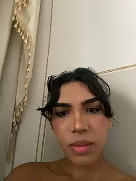 Snapshot of VeronicaSaenzx chatting on November 10, 8:52 pm VeronicaSaenzx online show from November 10, 8:52 pm