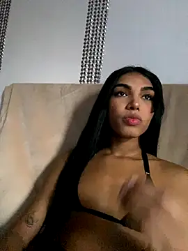 Snapshot of VeronicaSaenzx chatting on November 22, 10:42 pm VeronicaSaenzx online show from November 22, 10:42 pm