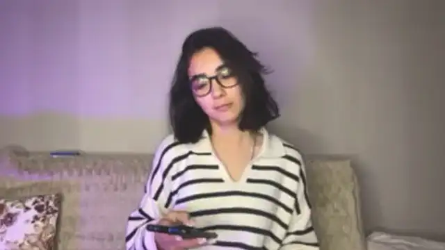 TAG MIGGI online show from October 3, 8:17 pm