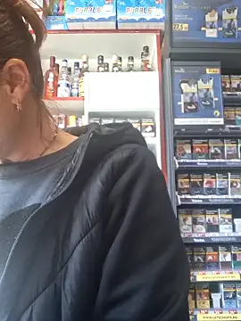 Fluturas2 online show from October 11, 12:15 pm