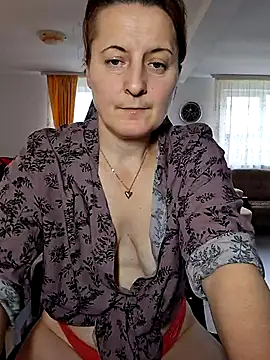 Fluturas2 online show from November 27, 8:05 am