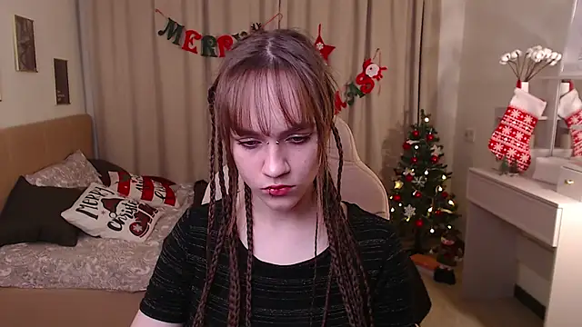 Jamie Chung online show from December 20, 1:02 am