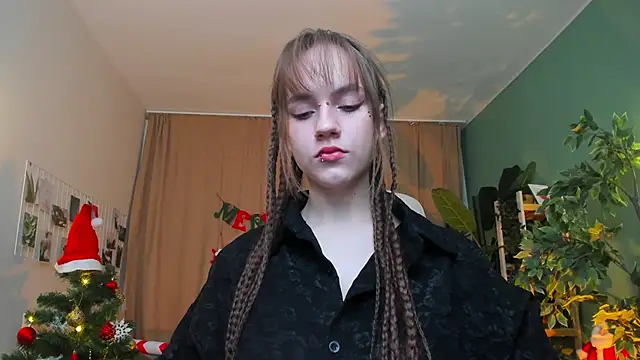 Jamie Chung online show from December 21, 1:24 am