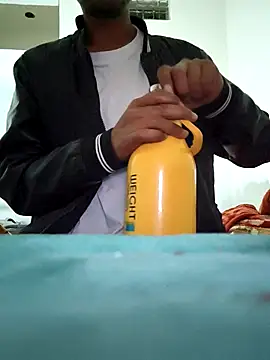 onlymasti00 online show from November 5, 6:19 pm