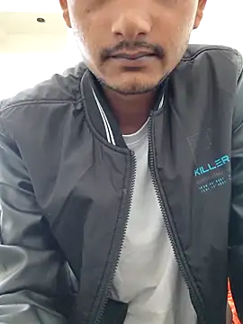 onlymasti00 online show from November 6, 6:25 am