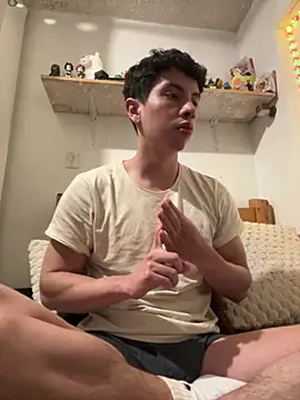 coolsexboy69 online show from January 6, 4:49 am