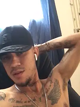 tattoos22 online show from November 26, 7:59 pm