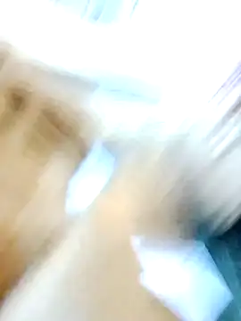 Snapshot of malteejat chatting on October 28, 9:24 am malteejat online show from October 28, 9:24 am