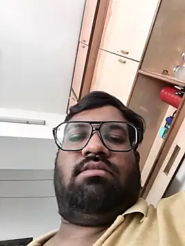 vinay smalldick online show from March 21, 9:25 am