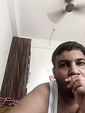 vinay smalldick online show from June 3, 8:06 am