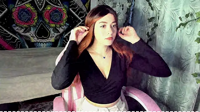 mona fly online show from October 13, 2:17 pm