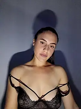 Snapshot of SweetViky chatting on October 10, 5:23 pm SweetViky online show from October 10, 5:23 pm