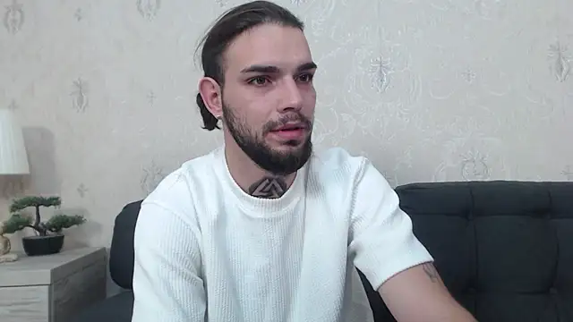 DanyelCarter online show from October 9, 6:39 pm