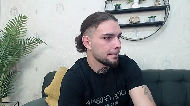 DanyelCarter online show from November 15, 8:49 pm