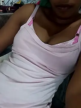 Shani Izu online show from January 12, 11:37 am