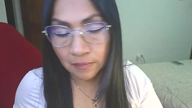 LissafeetHott online show from March 31, 11:38 pm