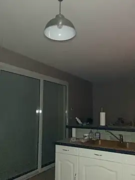 Snapshot of duomagique_off chatting on November 23, 5:57 pm duomagique off online show from November 23, 5:57 pm