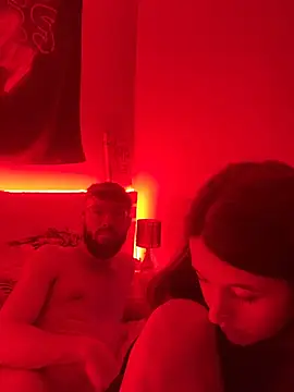 Snapshot of duomagique_off chatting on February 10, 8:46 pm duomagique off online show from February 10, 8:46 pm