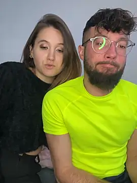 Snapshot of duomagique_off chatting on February 27, 5:35 pm duomagique off online show from February 27, 5:35 pm