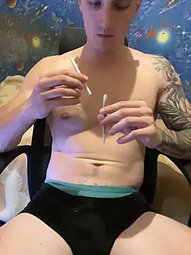 fronkie9384 online show from October 24, 10:17 pm