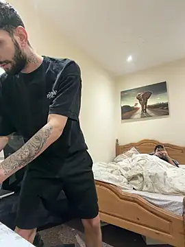 mixedcouplee69 online show from December 20, 9:22 pm