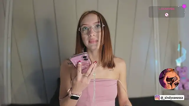 Alison Ivannova online show from October 14, 3:18 am