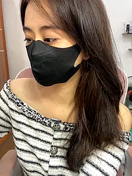 Mochi21 online show from November 23, 4:34 am