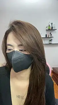 Snapshot of Mochi21 chatting on February 20, 2:17 pm Mochi21 online show from February 20, 2:17 pm