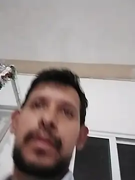 Snapshot of Carlosjim0811 chatting on July 8, 6:51 am Carlosjim0811 online show from July 8, 6:51 am