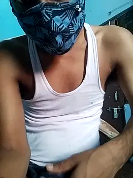Snapshot of YourTarzan chatting on September 23, 5:43 am YourTarzan online show from September 23, 5:43 am