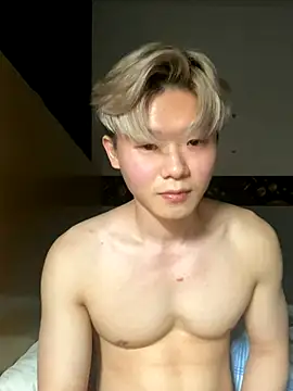 Snapshot of zachlee_69 chatting on November 11, 6:41 pm zachlee 69 online show from November 11, 6:41 pm