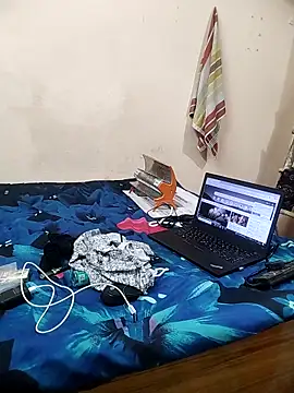 meenu bhabhi547 online show from December 17, 5:46 am