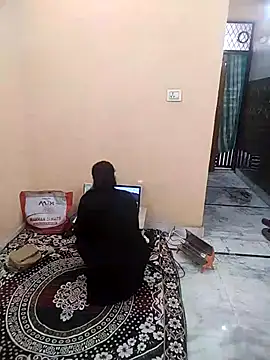 meenu bhabhi547 online show from February 8, 4:27 am