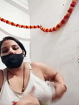 Snapshot of Sexybhabhi6 chatting on October 2, 8:21 am Sexybhabhi6 online show from October 2, 8:21 am